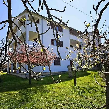 Studio Uli Apartment *